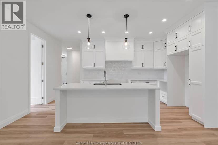 119 Bois Blanc — photo 15 of 38