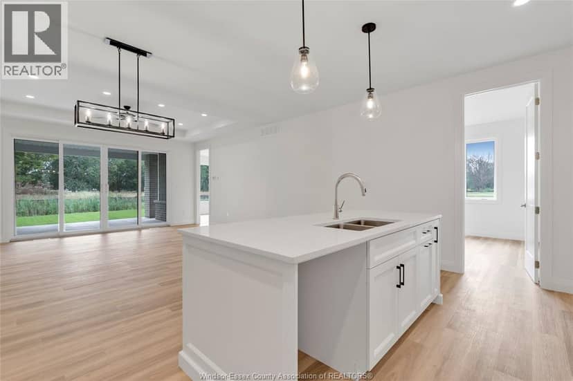 119 Bois Blanc — photo 14 of 38