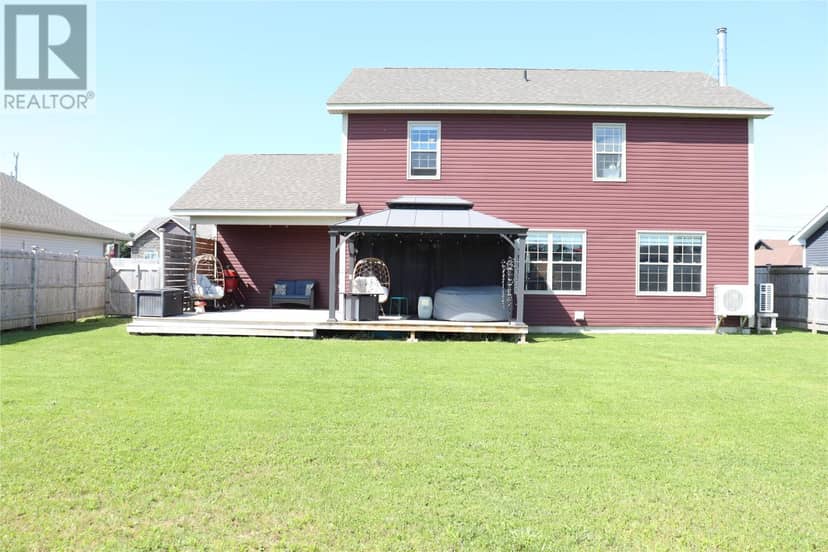 5 Pieroway Drive, Stephenville, photo 2