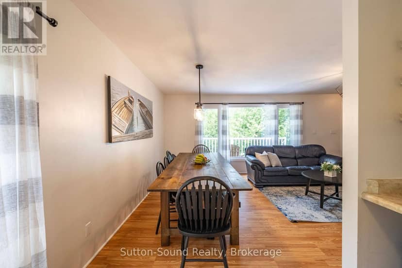 54 Roth Drive — photo 11 of 40