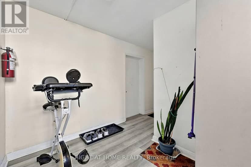 137 Vancouver Street — photo 12 of 40