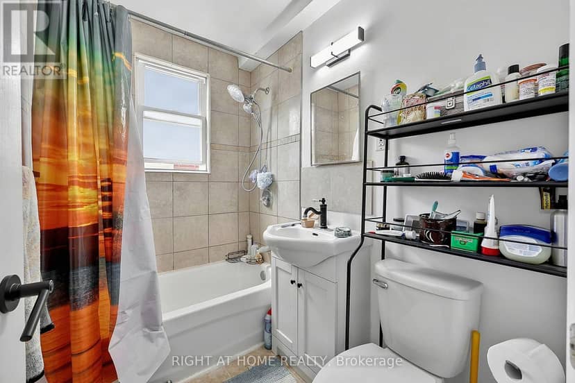 137 Vancouver Street — photo 19 of 40