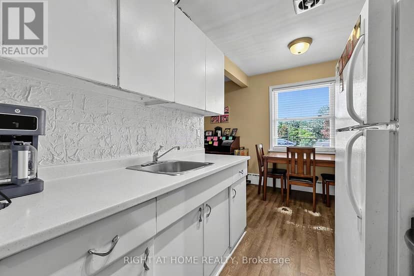 137 Vancouver Street — photo 22 of 40