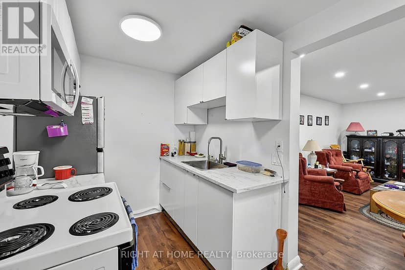 137 Vancouver Street, Barrie, photo 7