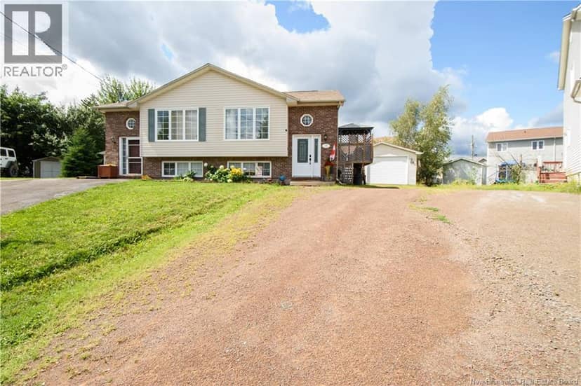 49 Armoyan Court — photo 1 of 40