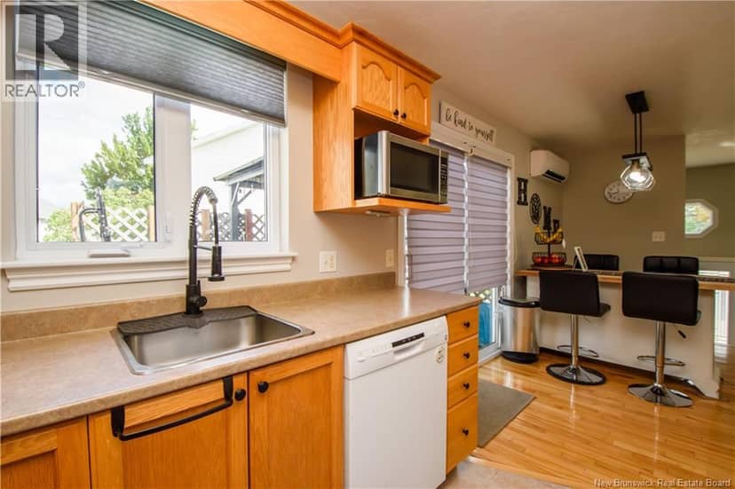 49 Armoyan Court — photo 11 of 40