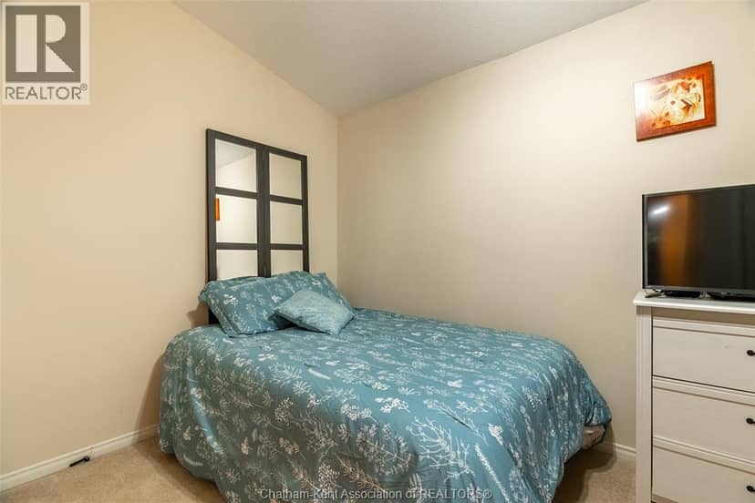 154 Semenyn AVENUE Unit# 24 — photo 16 of 35