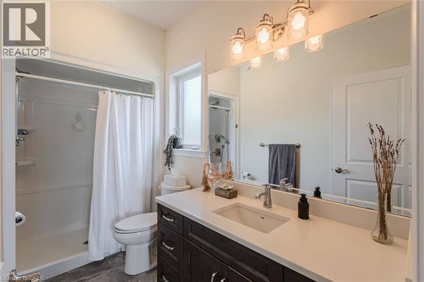 15 WINTERBERRY Lane — photo 16 of 36