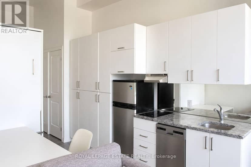 835 - 1900 Simcoe Street N, Oshawa, photo 4