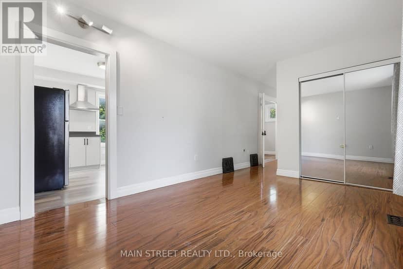 12 Vincent Street — photo 9 of 36