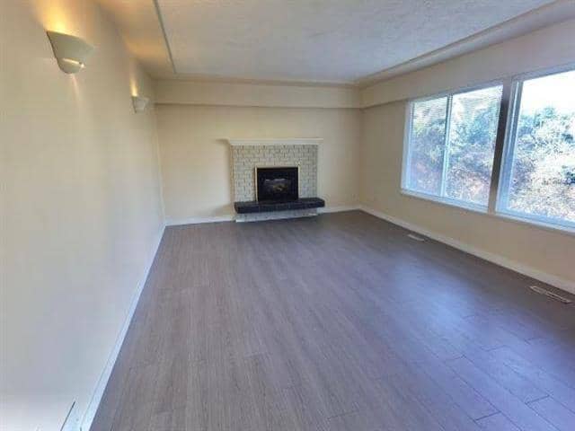 15622 THRIFT AVENUE, White Rock, photo 2