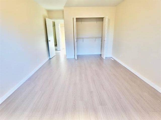 15622 THRIFT AVENUE, White Rock, photo 3