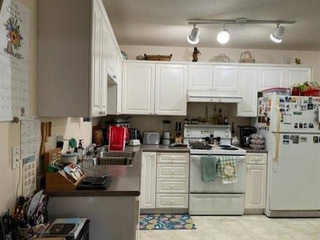 15622 THRIFT AVENUE, White Rock, photo 7
