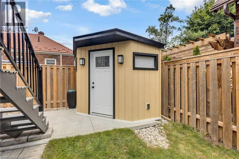 220 SHERIDAN Street — photo 31 of 35
