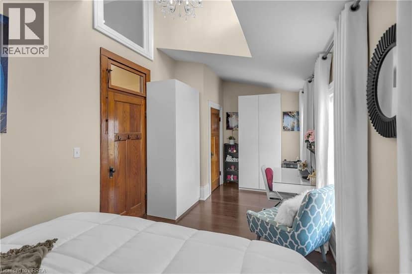220 SHERIDAN Street — photo 19 of 35