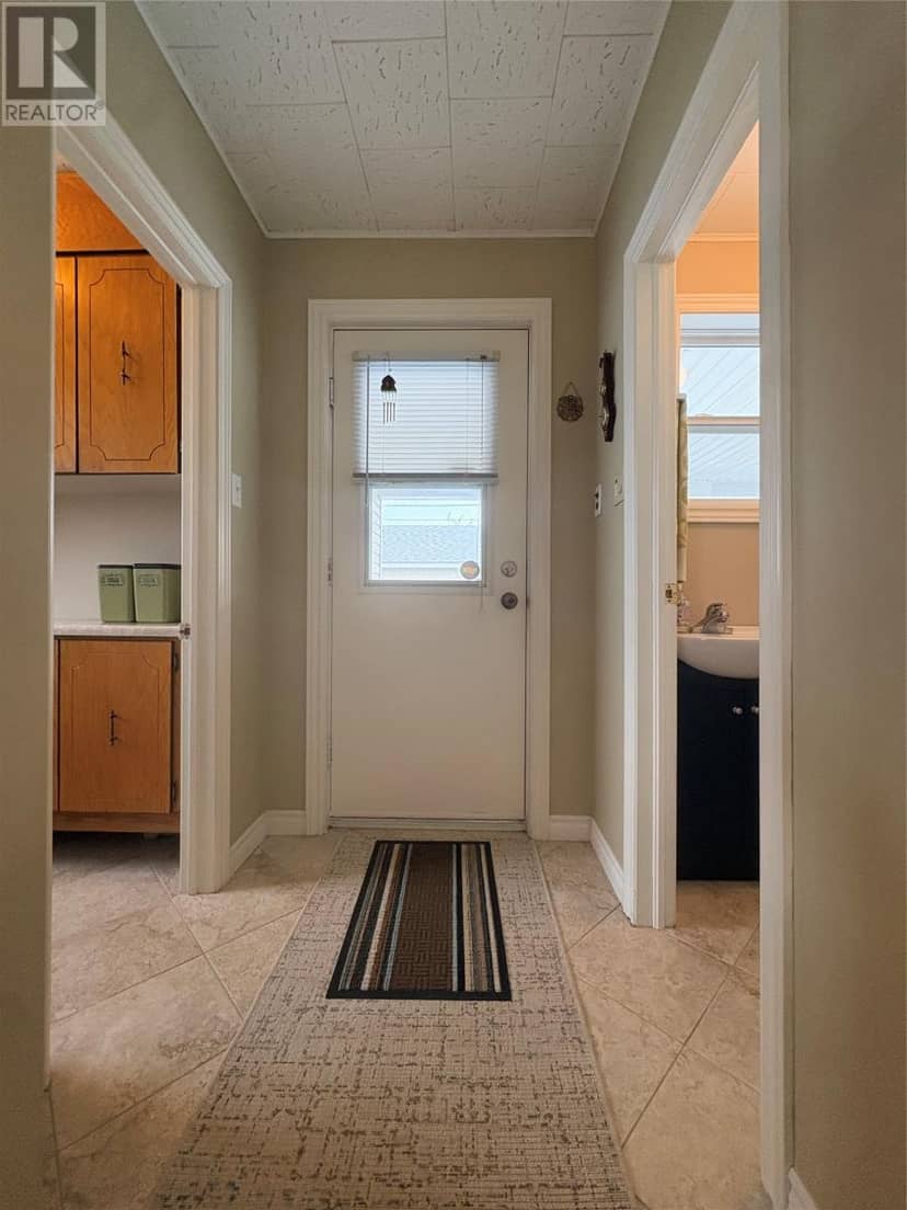 59 Main Street — photo 2 of 40