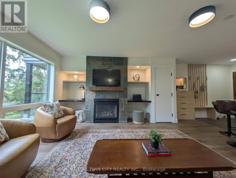 52-105 - 1235 Deerhurst Drive — photo 5 of 30