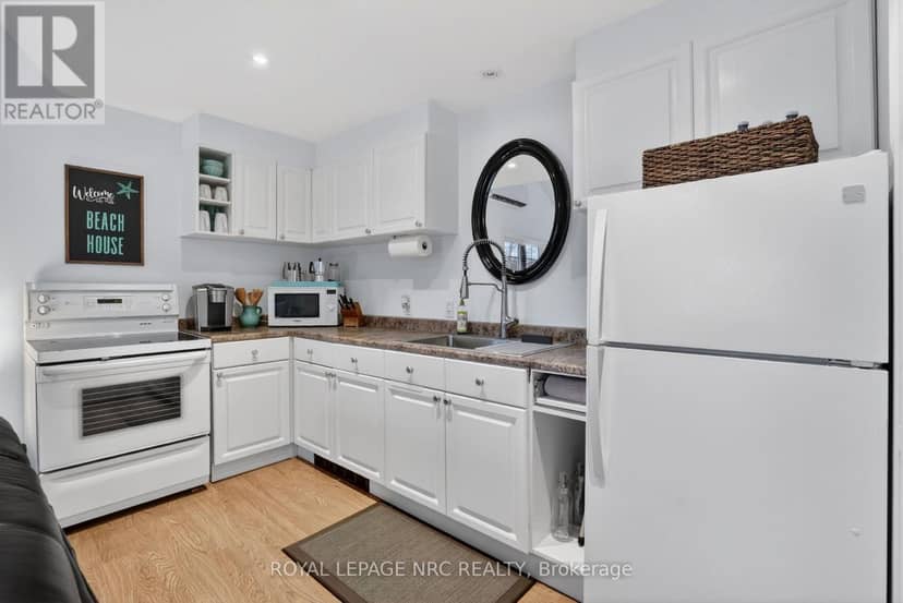 291 Eastwood Avenue — photo 18 of 40