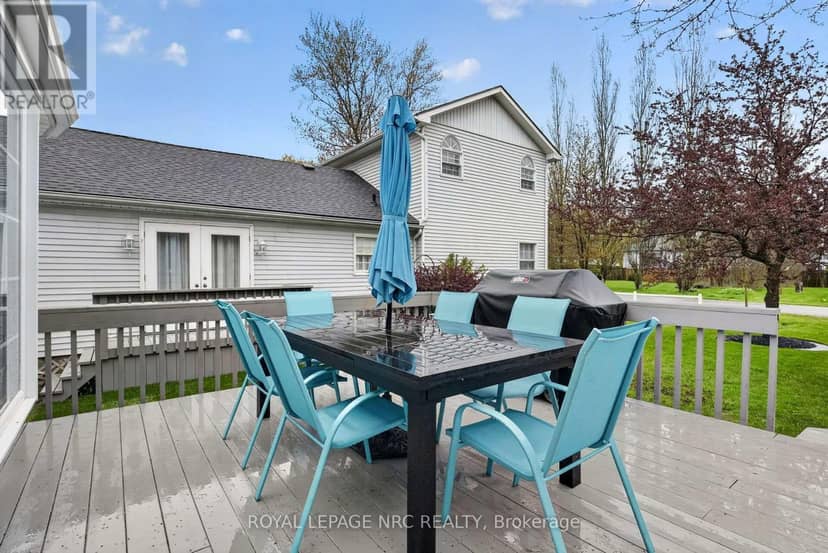 291 Eastwood Avenue — photo 5 of 40