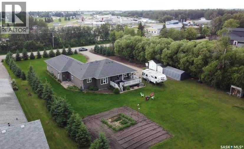 105 Tindall AVENUE — photo 3 of 40