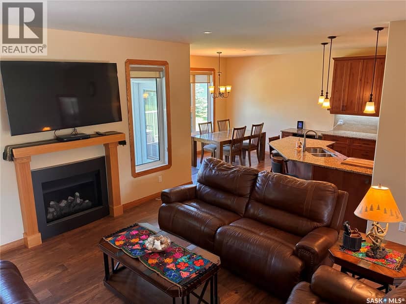 105 Tindall AVENUE — photo 19 of 40