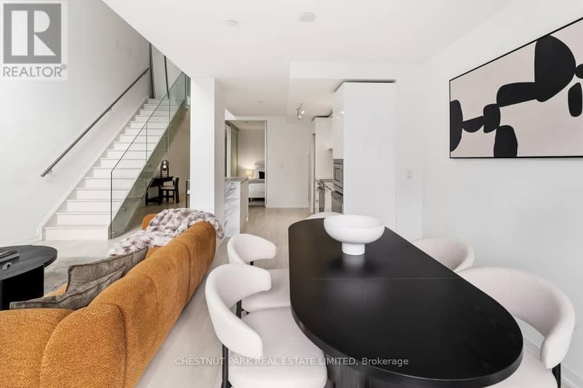 405 - 18 Maitland Terrace — photo 6 of 32