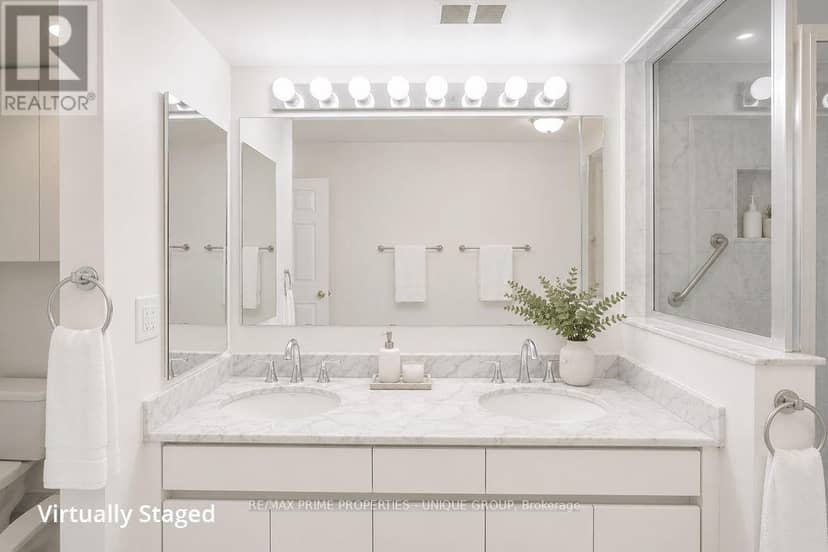 1408 - 10 Torresdale Avenue — photo 17 of 40