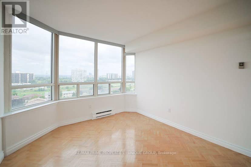1408 - 10 Torresdale Avenue — photo 37 of 40