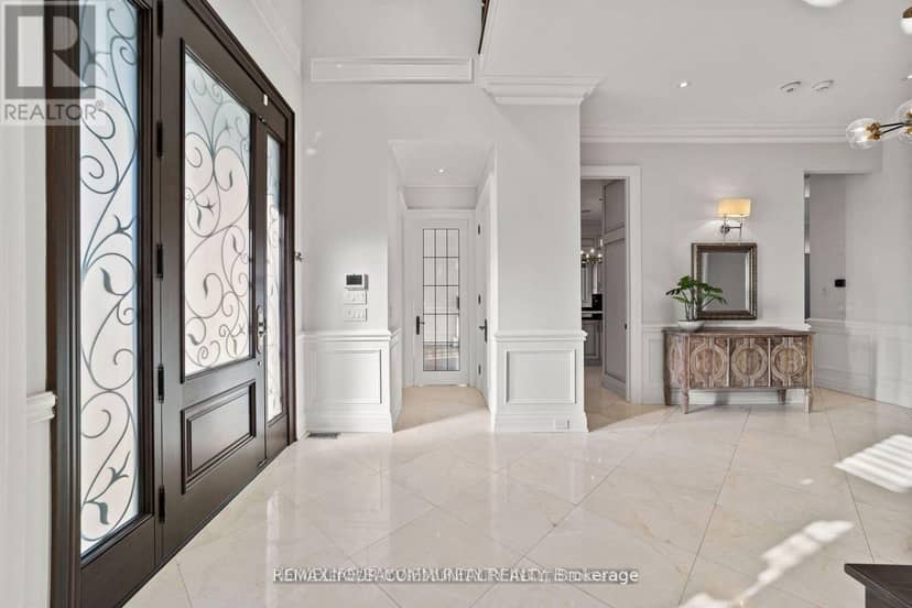 18 Parker Avenue — photo 4 of 18