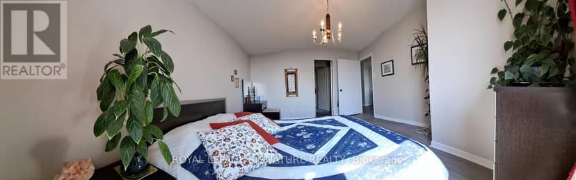 1210 - 60 Inverlochy Boulevard — photo 12 of 24