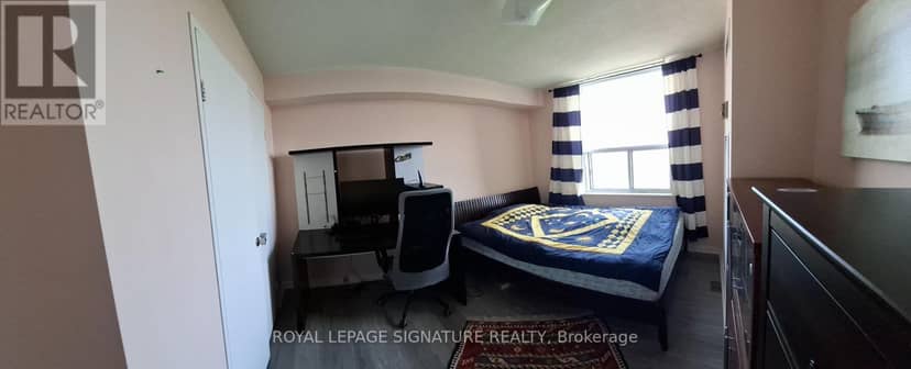 1210 - 60 Inverlochy Boulevard — photo 18 of 24