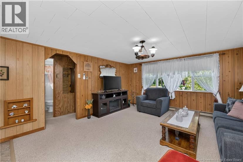 9 Bridge View Crescent — photo 12 of 35