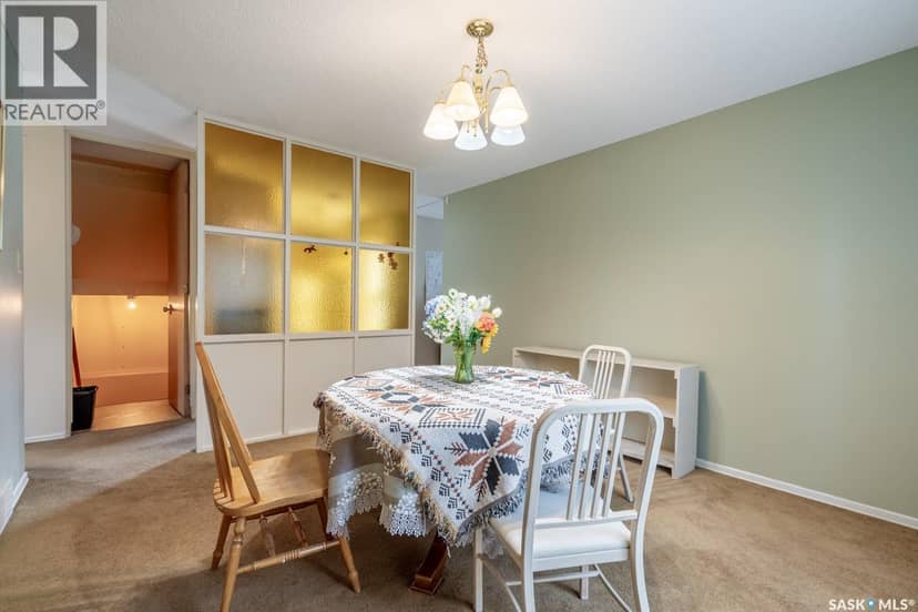 145 Mayfair CRESCENT — photo 11 of 33