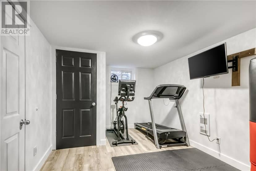 83 Lakeview Drive — photo 29 of 40