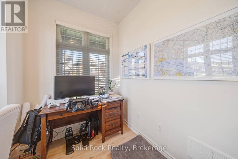 415 Trevor Street — photo 23 of 40