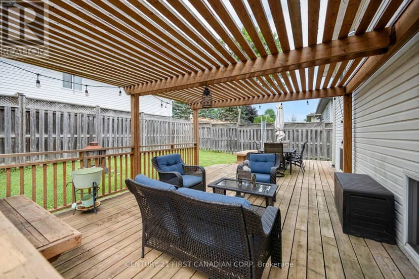 902 Railton Avenue — photo 27 of 32