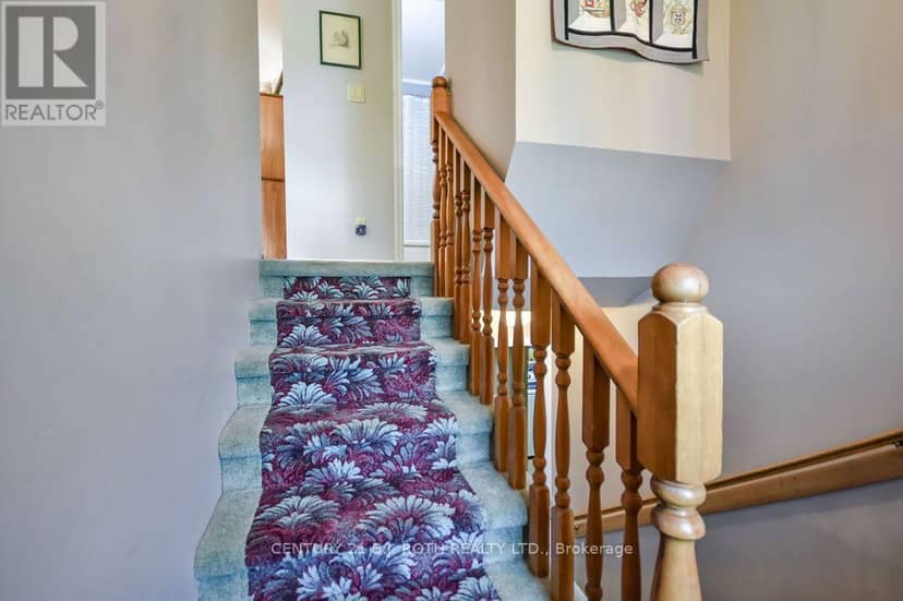 21 Korlea Crescent — photo 18 of 30