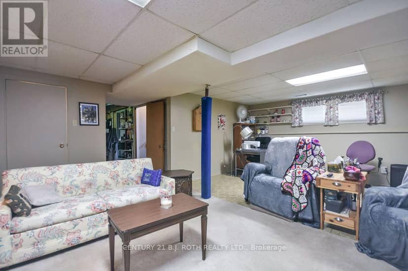 21 Korlea Crescent — photo 19 of 30