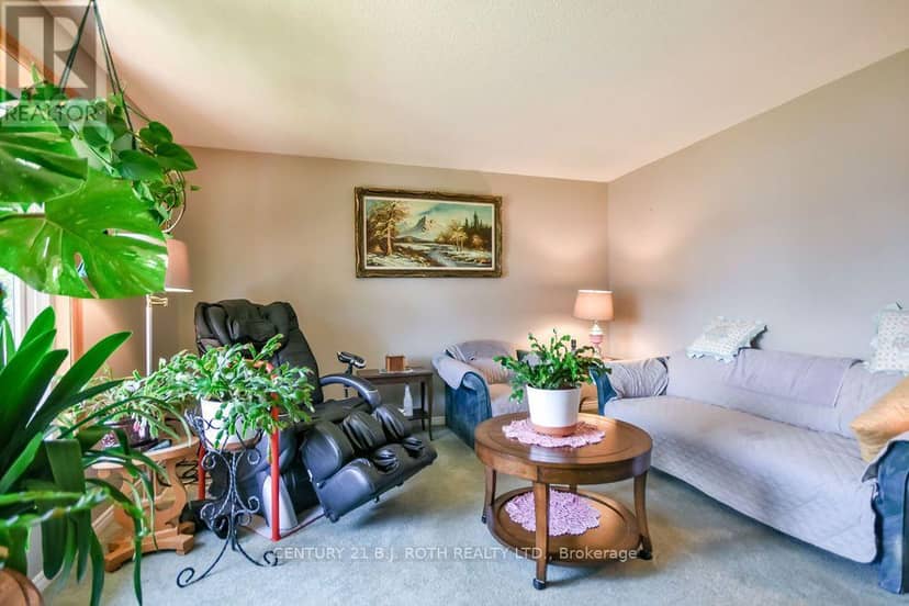 21 Korlea Crescent — photo 6 of 30