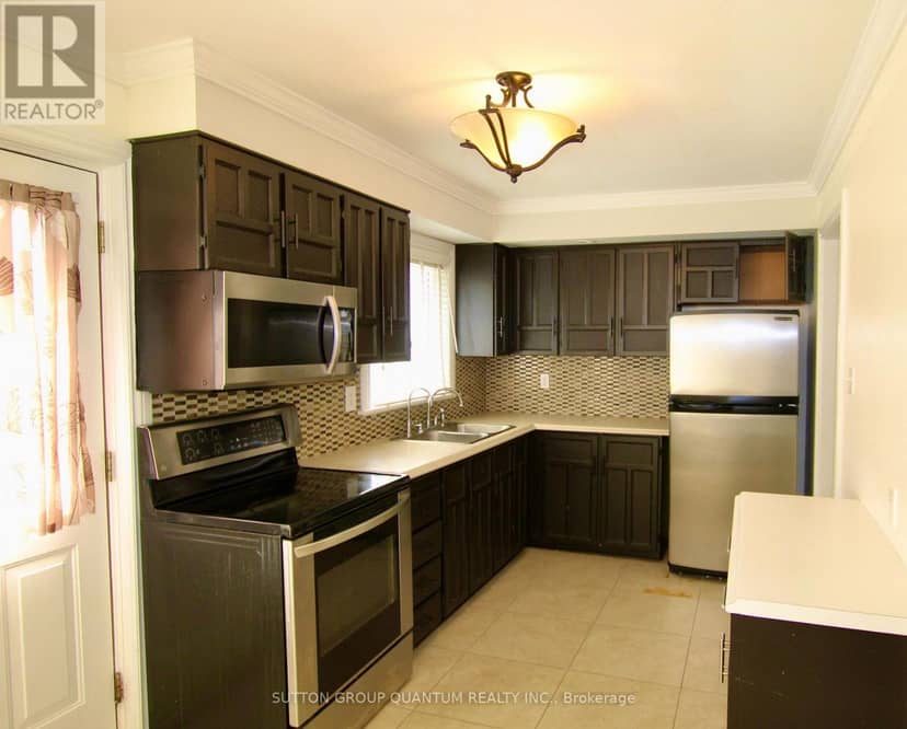 58 - 318 Laurier Avenue — photo 11 of 27