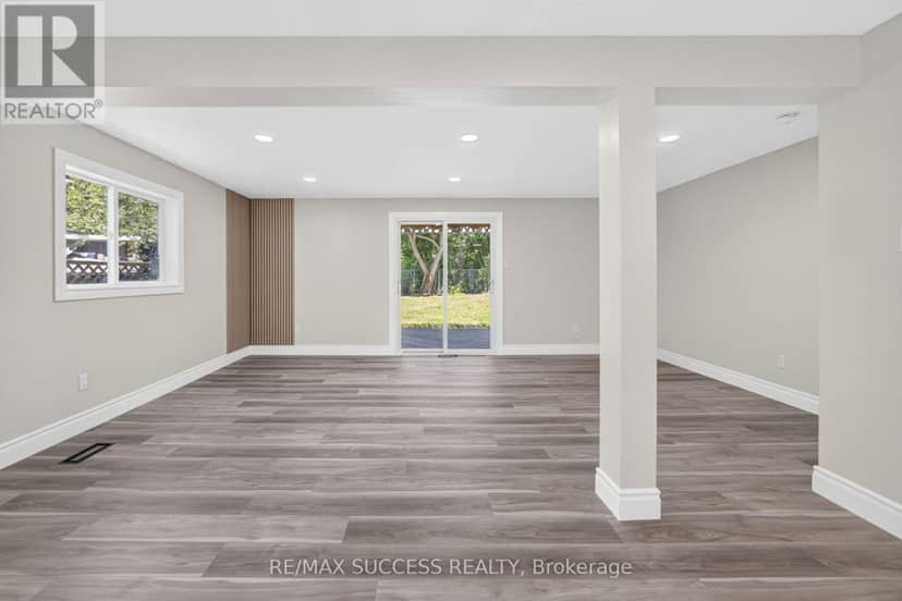 306 Sekura Street — photo 12 of 40