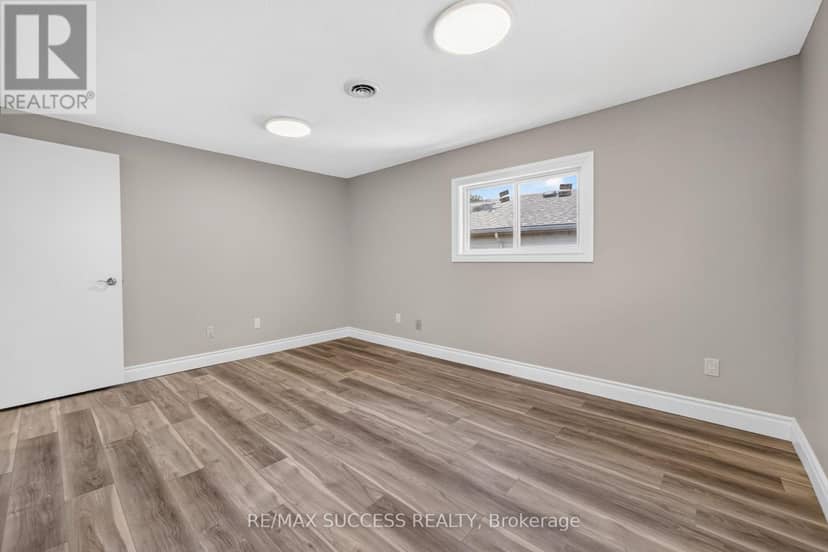 306 Sekura Street — photo 32 of 40