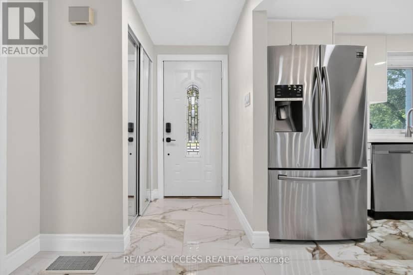 306 Sekura Street — photo 6 of 40