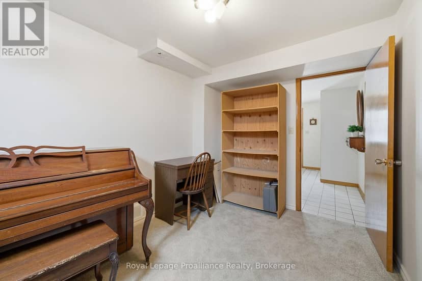 46 Edgehill Road — photo 19 of 40