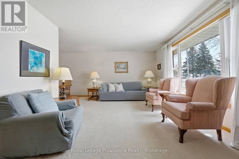 46 Edgehill Road — photo 8 of 40