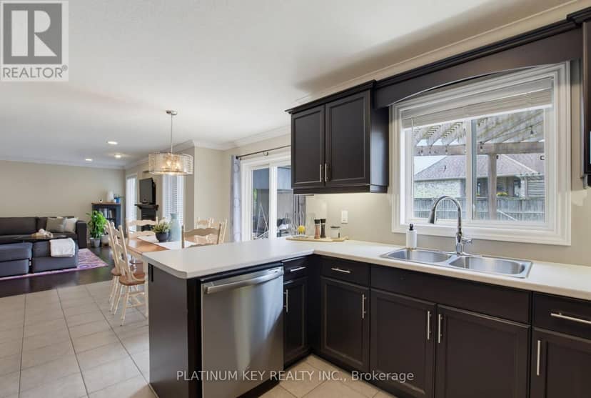 114 Jenna Drive — photo 14 of 40