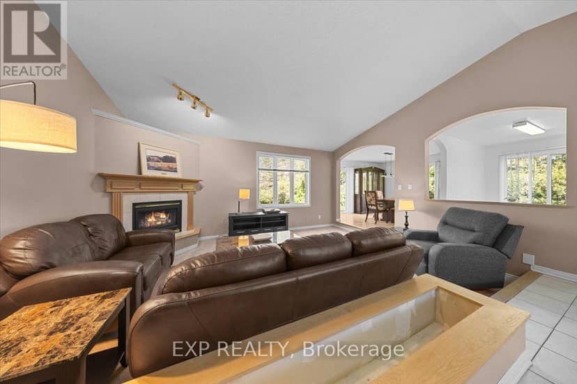 113 Grey Fox Drive — photo 10 of 40