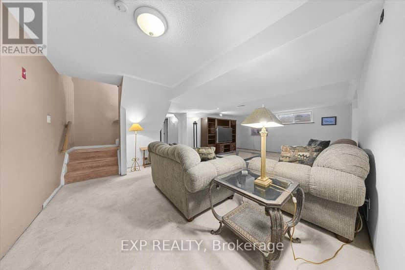 113 Grey Fox Drive — photo 30 of 40