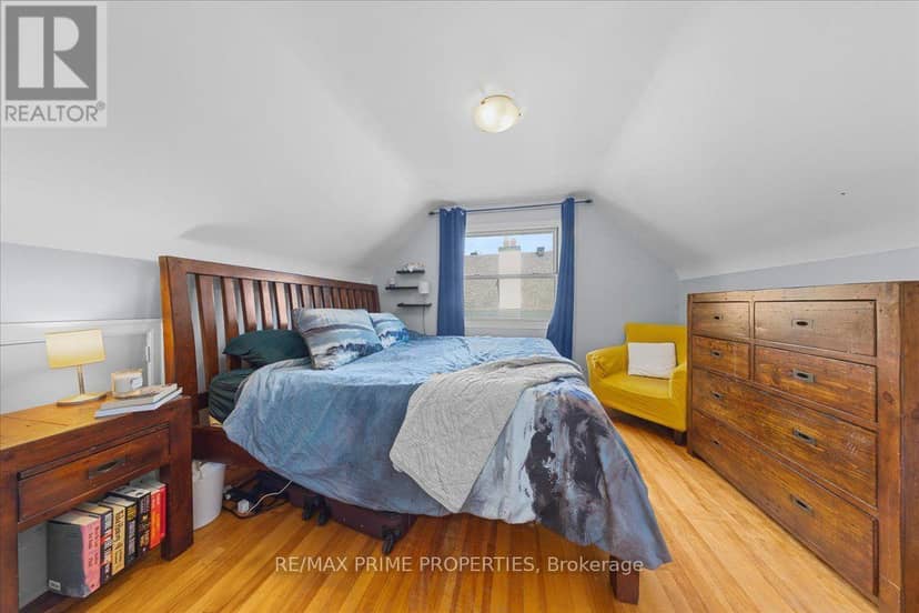1273 Thames Street — photo 14 of 36