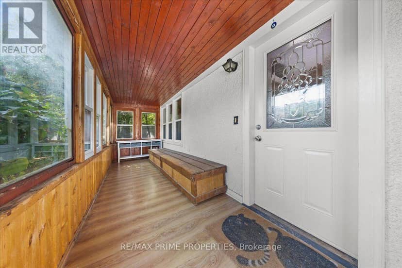 1273 Thames Street — photo 23 of 36